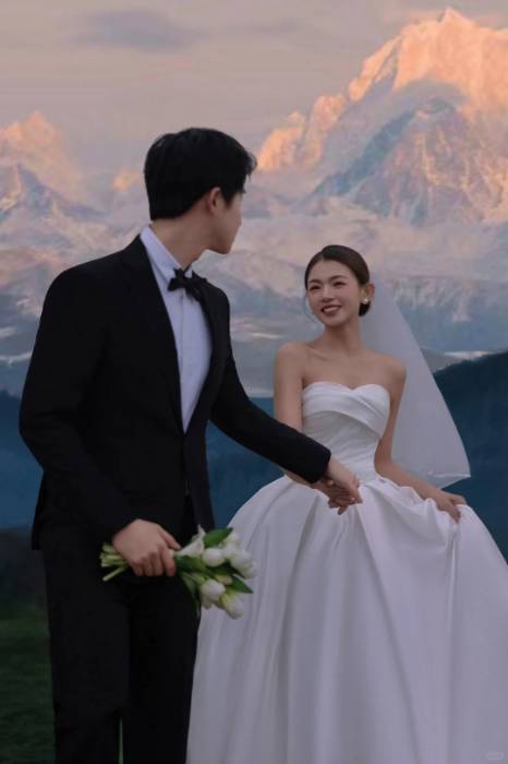 满满爱❤️婚礼长页模板